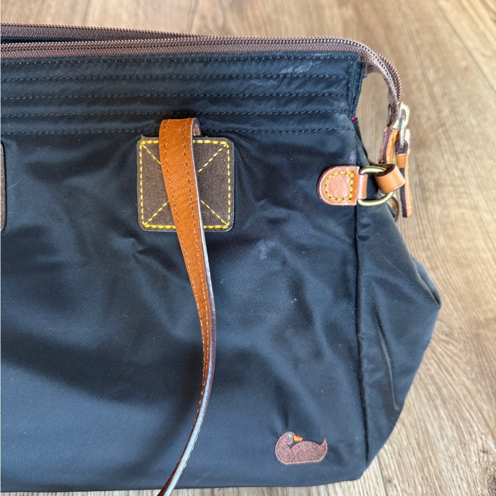 Dooney & Bourke Black with Brown Leather Trim Nylon shoulder tote bag - Picture 8 of 16